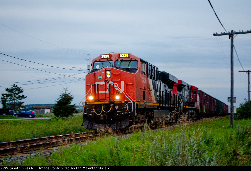 CN 2329 leads 402 in Luceville